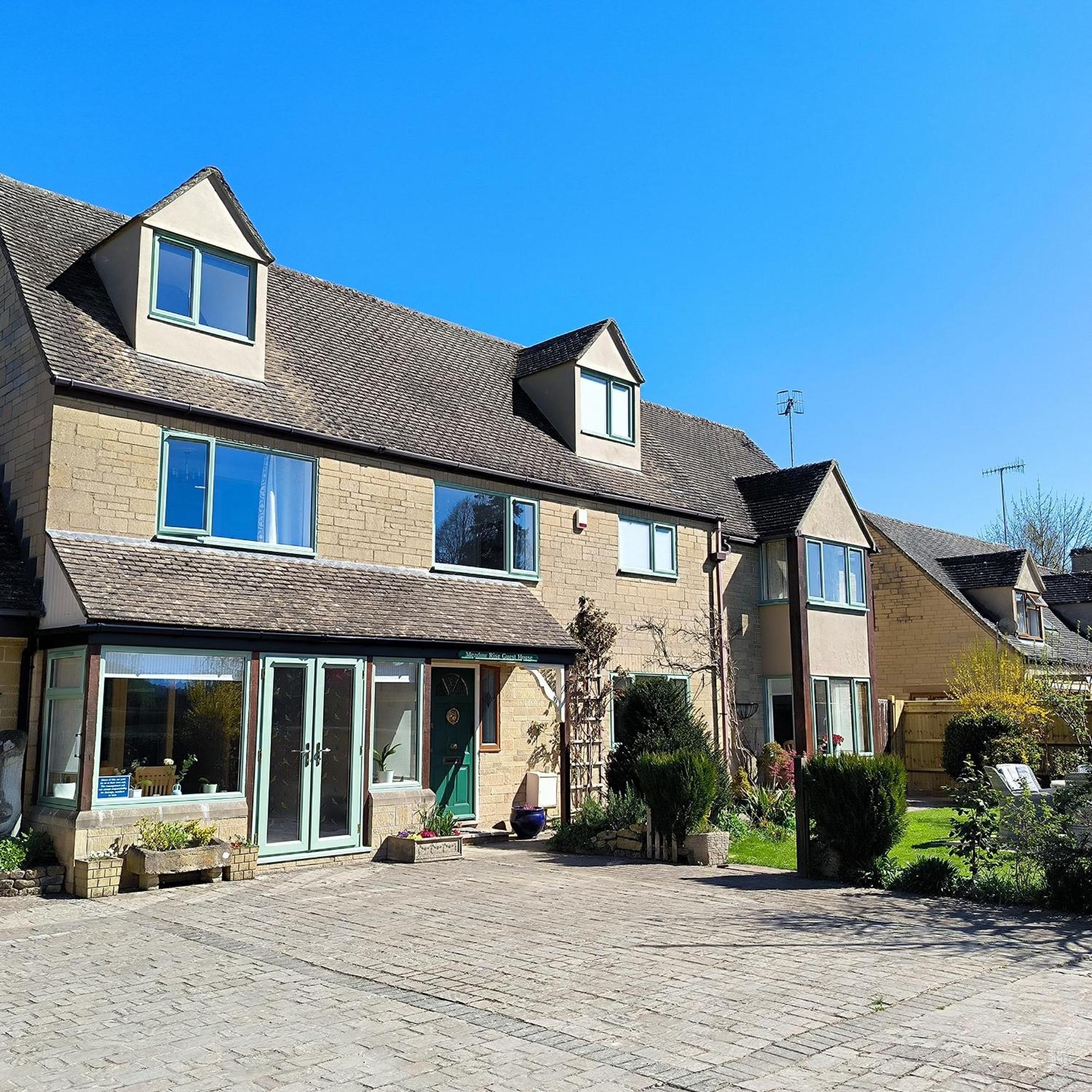Meadow Rise Guest House Bourton-on-the-Water Exterior photo